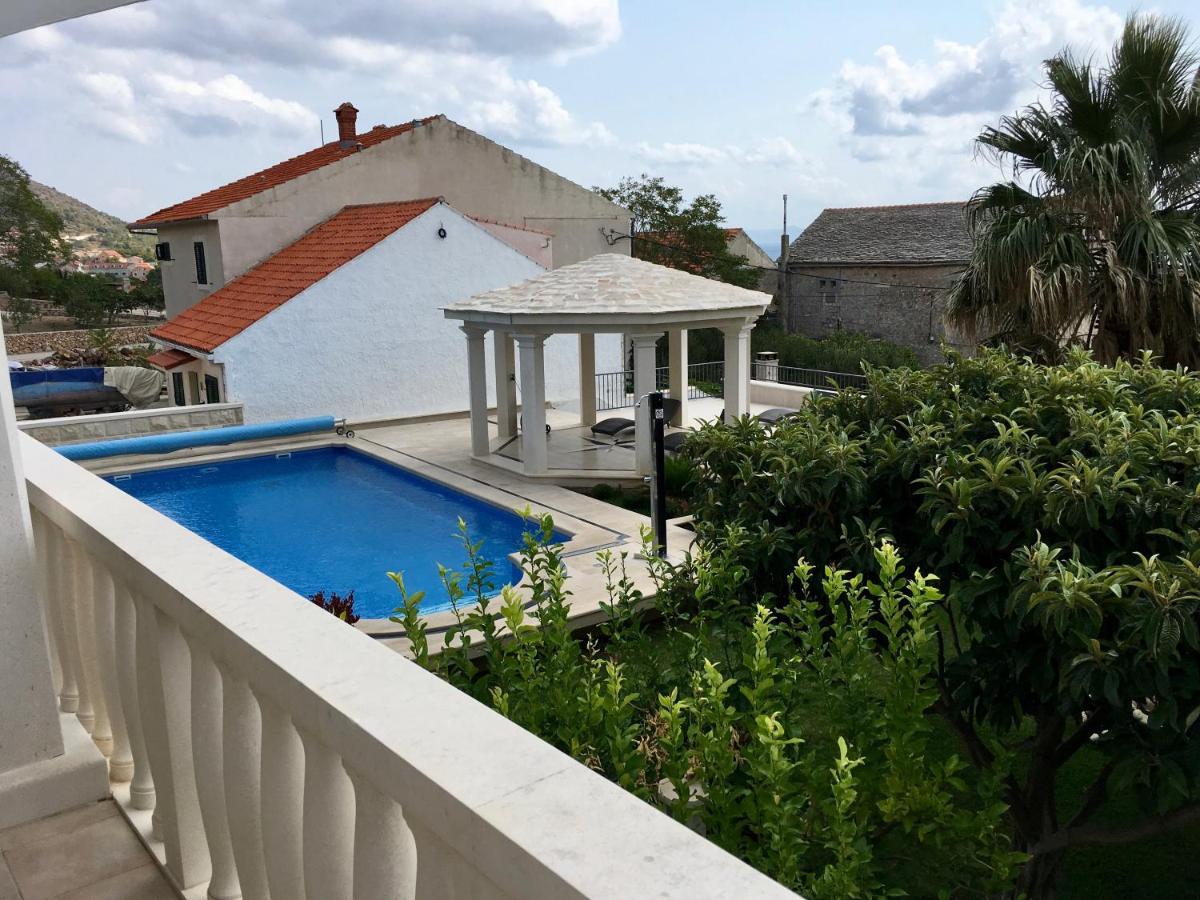 Apartments Villa Jadranka Adults Only Бол Экстерьер фото