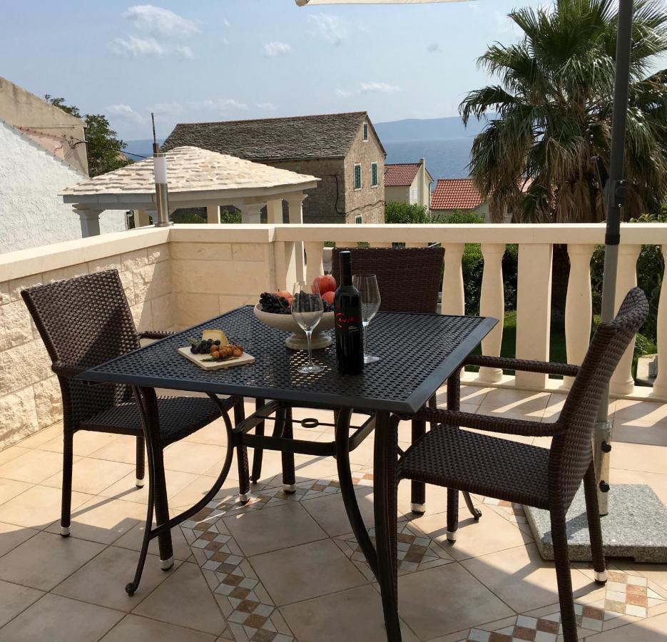 Apartments Villa Jadranka Adults Only Бол Экстерьер фото