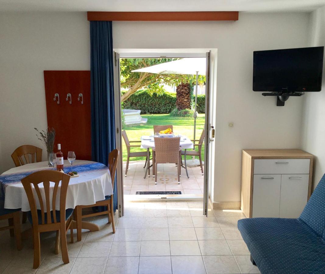 Apartments Villa Jadranka Adults Only Бол Экстерьер фото