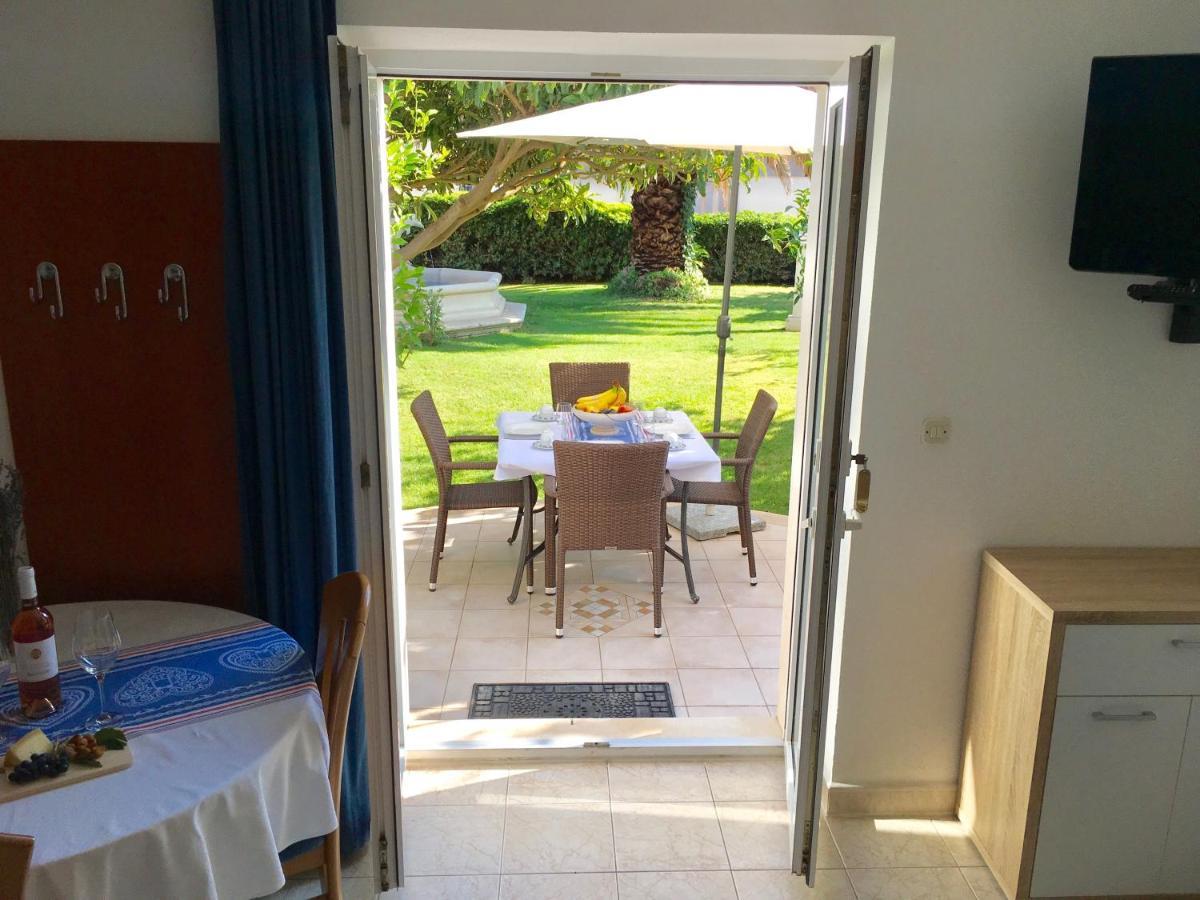 Apartments Villa Jadranka Adults Only Бол Экстерьер фото